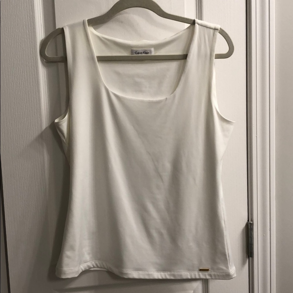 Calvin Klein double lined tank. Poly/spandex SZ L